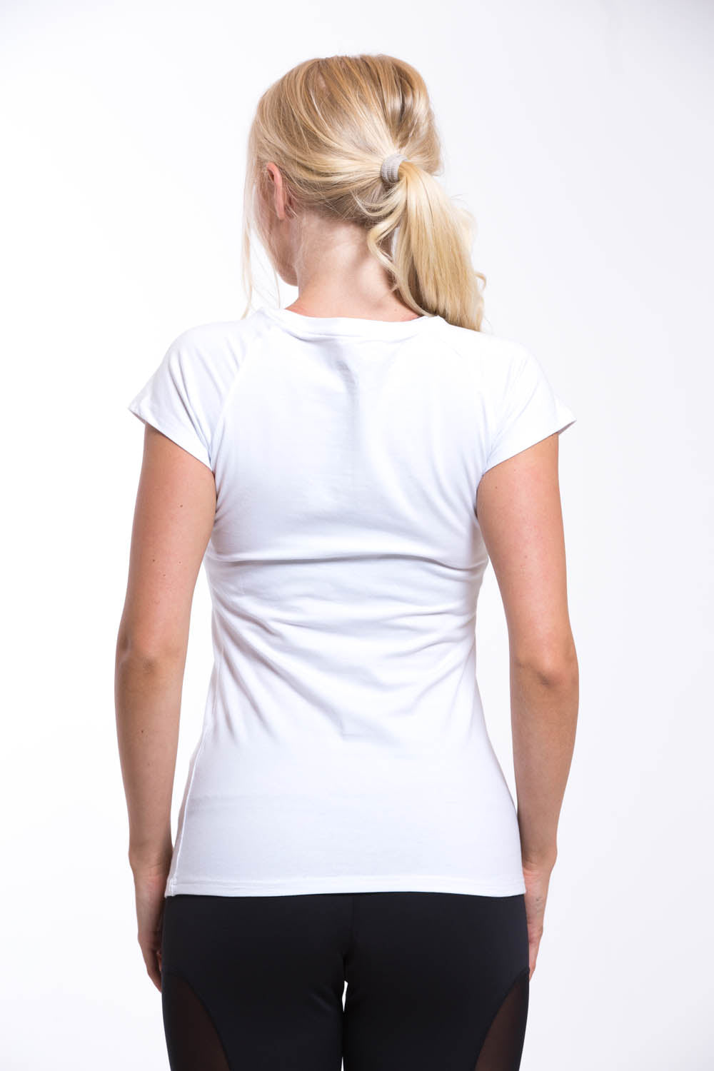 OMARI Round Neck T-shirt - White